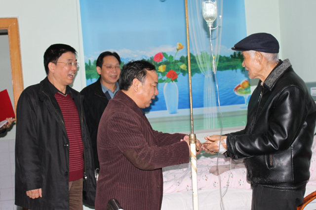 ��˾����(j��ng)���~��Ȫ��������ϯ���l(w��i)ƽ����ο��סԺ��